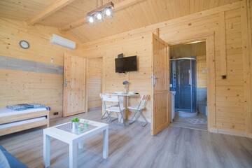 Фото номера Дом для отпуска Дома для отпуска FamilyCamp г. Затор 7